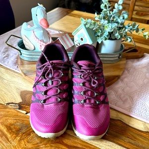 Merrell Vibram Gore-Tex six 9 hiking running walking tennis shoes